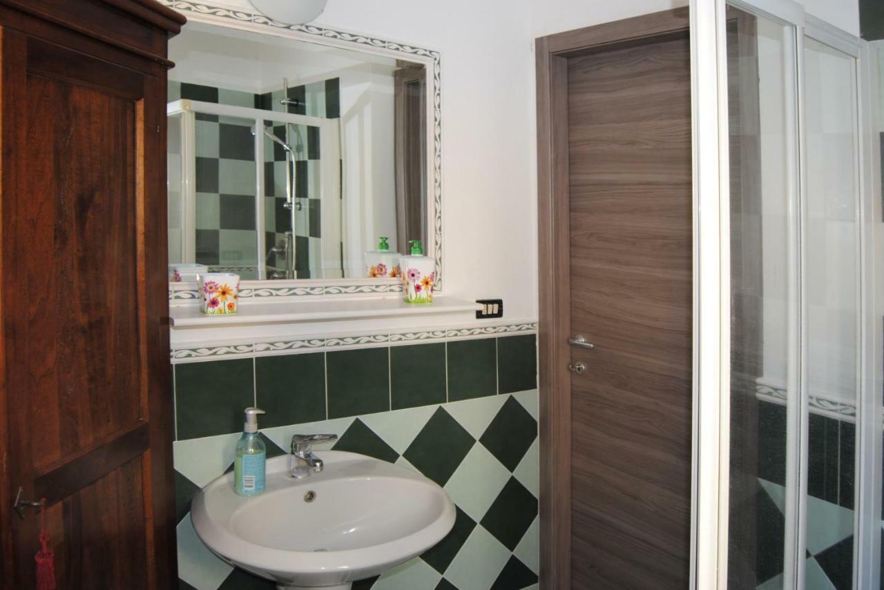 Bed and Breakfast Il Cortile Бра Экстерьер фото